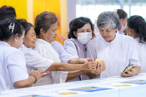 ภาพ No.77566:พิธีหล่อพระบรมพุทธเจ้า วัน อาทิตย์ที่ 12 มีนาคม พ.ศ. 2566 ณ วัดพระธรรมกาย จ.ปทุมธานี