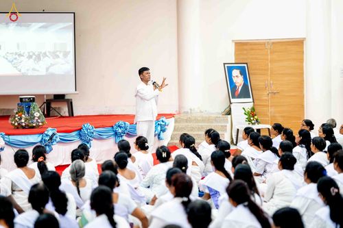 ภาพ No.347238:วันที่ 3–4 กันยายน พ.ศ. 2569 ฟังธรรม-ปฏิบัติธรรมในโครงการบวชอุบาสก–อุบาสิกาแก้ว ณ วัดพุทธสันติวัน ธรรมชัย เมืองนาคปูร์ ประเทศอินเดีย