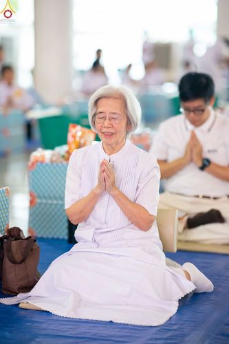 ภาพ No.345353:วันพฤหัสบดีที่ 27 สิงหาคม พ.ศ.2569 พิธีตักบาตรในวันธรรมชัย ณ สภาธรรมกายสากล วัดพระธรรมกาย ปทุมธานี
