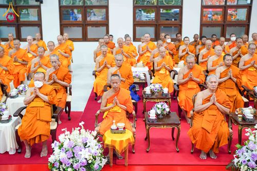 ภาพ No.315868:วันพฤหัสบดีที่ 26 มีนาคม พ.ศ. 2569 พิธีบำเพ็ญกุศล คุณพ่อณรงค์ จินตมากุล  สิริอายุ 99 ปี 11 เดือน โยมบิดา พระครูปลัดรัตนวีรวัฒน์ (รังสฤษดิ์ อิทฺธิจินตโก) ที่ปรึกษาเจ้าคณะจังหวัดปทุมธานี เจ้าอาวาสวัดพระธรรมกาย  ณ ห้องปลูกศรัทธา 2 วัดพระธรรมกาย ปทุมธานี