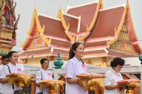 ภาพ No.298973:วันที่ 20 มกราคม พ.ศ. 2569 พิธีทอดผ้าป่าทำนุบำรุงศาสนสถาน ณ วัดใหม่นพรัตน์ ต.เนินพระปรางค์ อ.สองพี่น้อง จ.สุพรรณบุรี ในโครงการธรรมยาตรา กตัญญูบูชา มหาปูชนียาจารย์ พระมงคลเทพมุนี(สด จนฺทสโร) พระผู้ปราบมาร อนุสรณ์สถาน 7 แห่ง ปีที่ 14