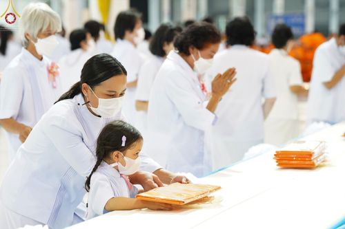 ภาพ No.65313:พิธีทอดผ้าป่า ในวันอาทิตย์ต้นเดือนที่ 4 ธันวาคม พ.ศ. 2565 ณ วัดพระธรรมกาย จ.ปทุมธานี