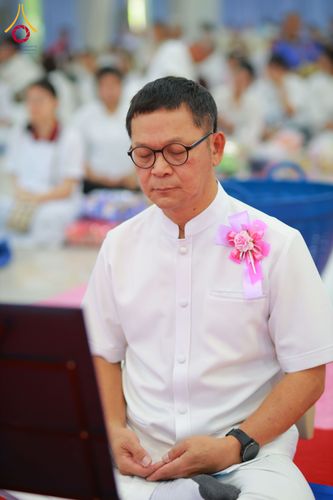 ภาพ No.321818:วันที่ 12 เมษายน พ.ศ.2569 ตักบาตรสงกรานต์ฉลองสามเณรใหม่  ณ ศูนย์ปฏิบัติธรรมระยอง(บ้านช่องลม)