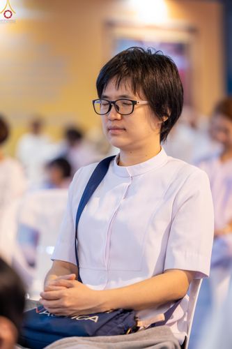 ภาพ No.280375:วันที่ 31 ธันวาคม พ.ศ.2568 -วันที่ 1 มกราคม พ.ศ.2569 พิธีฉลองชัยสวดมนต์บทธัมมจักกับปปวัตนสูตร ครบ 8,000,000,000 จบ , พิธีสวดมนต์ข้ามปี ณ วัดพระธรรมกาย