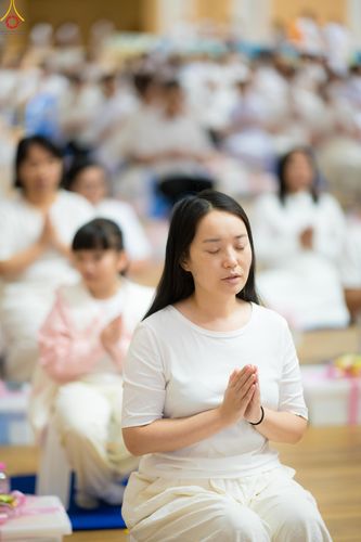 ภาพ No.280554:วันที่ 28 ธันวาคม พ.ศ.2568 พิธีถวายอุปกรณ์ทำความสะอาด ณ ห้องแก้วสารพัดนึก วัดพระธรรมกาย