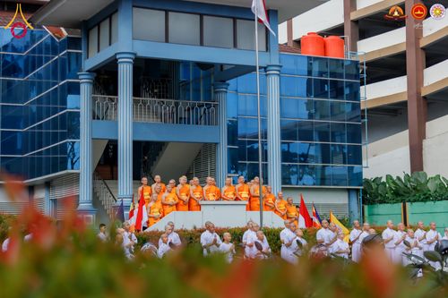 ภาพ No.283583:วันเสาร์ที่ 20 ธันวาคม  2568 พิธีบรรพชาสามเณร ณ ประเทศอินโดนีเซีย