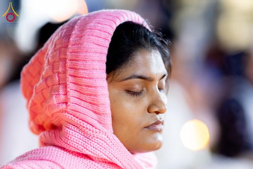 ภาพ No.283802:วันที่ 6-7 ธันวาคม พ.ศ. 2568  พิธีรับมอบหนังสือแสดงเจตจำนงถวายสิทธิครอบครองและใช้ประโยชน์วัดสันติวัน เมืองนาคปูร์  พิธีจุดโคมประทีปถวายเป็นพุทธบูชา และอุทิศบุญกุศลแด่ ดร.บี.อาร์. อัมเบดการ์  พิธีบูชาข้าวพระถ่ายทอดสดจากประเทศไทย