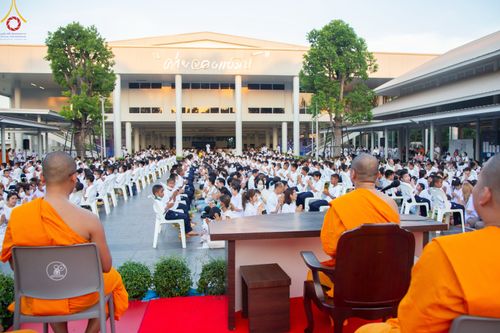 ภาพ No.78378:พิธีตัดปอยผม โครงการหน่อแก้วเปรียญธรรมรุ่นที่ 11  วันที่ 26 มีนาคม พ.ศ.2566  ณ หมู่กุฏิสามเณร อาคารค่ายจองแชมป์ วัดพระธรรมกาย