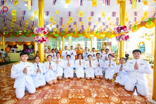 ภาพ No.90494:พิธีอัญเชิญพระบรมสารีริกธาตุประดิษฐาน ณ เจดีย์ศรีสองรัก วัดเก่าเขาน้อย อ.ปากน้ำปราณ จ.ประจวบคีรีขันธ์ วันที่ 3 ตุลาคม พ. ศ. 2566