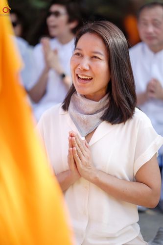 ภาพ No.290513:วันที่ 7 มกราคม พ.ศ. 2569 พิธีต้อนรับพระธรรมยาตรา ณ อนุสรณ์สถานลำดับที่ 2  สถานที่ตั้งมโนปณิธานบวชตลอดชีวิต อนุสรณ์สถานคลองบางนางแท่น (ภาพชุดที่ 2) อ.สามพราน จ.นครปฐม ในโครงการธรรมยาตรา กตัญญูบูชา มหาปูชนียาจารย์ พระมงคลเทพมุนี(สด จนฺทสโร) พระผู้ปราบมาร 