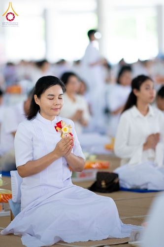 ภาพ No.326728:วันที่ 1 พฤษภาคม พ.ศ.2569 พิธีบุพเปตพลี ครั้งที่ 181 ร่วมอุทิศบุญแด่หมู่ญาติที่ล่วงลับไปแล้ว และสืบทอดอายุพระพุทธศาสนา ณ หอฉันคุณยายอาจารย์ฯ วัดพระธรรมกาย