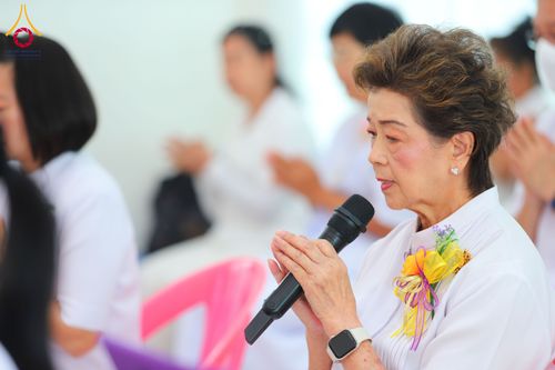 ภาพ No.291179:วันพุธที่ 7 มกราคม พ.ศ. 2569  พิธีบรรจุพระบรมสารีริกธาตุภายในพระเกตุองค์พระประธาน สมโภชพระประธาน พระธรรมกาย พิธีทอดผ้าป่า บุญแสงสว่าง ติดตั้งโซล่าเซล ณ ศูนย์ปฏิบัติธรรมพระมงคลเทพมุนี อ.สองพี่น้อง จ.สุพรรณบุรี