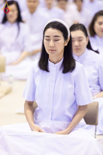 ภาพ No.287580:วันที่ 1 มกราคม พ.ศ. 2569 พิธีบูชาข้าวพระ ณ สภาธรรมกายสากล วัดพระธรรมกาย