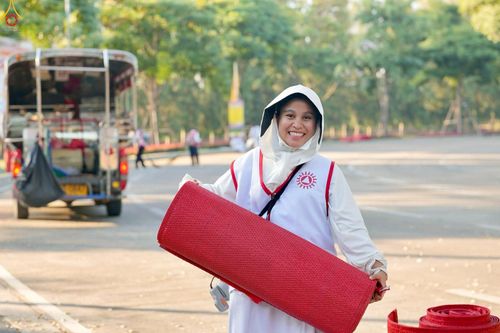 ภาพ No.296067:ภาพเบื้องหลังอาสาสมัครรวมใจ ชุดที่ 1 ในโครงการธรรมยาตรา กตัญญูบูชา มหาปูชนียาจารย์ พระมงคลเทพมุนี(สด จนฺทสโร) พระผู้ปราบมาร อนุสรณ์สถาน 7 แห่ง ปีที่ 14