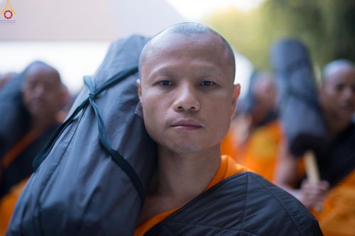 ภาพ No.288473:วันที่ 4 มกราคม พ.ศ. 2569 พระธรรมยาตราปฏิบัติธรรม และถ่ายภาพหมู่ประวัติศาสตร์ ในโครงการธรรมยาตรา กตัญญูบูชา มหาปูชนียาจารย์ พระมงคลเทพมุนี(สด จนฺทสโร) พระผู้ปราบมาร อนุสรณ์สถาน 7 แห่ง ปีที่ 14 ณ อนุสรณ์สถานมหาวิหารพระมงคลเทพมุนี (โลตัสแลนด์) อ.สองพี่น้อง