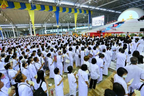 ภาพ No.83954:พิธีมุทิตาอุปสมบทพระมหาเปรียญธรรม ในวันอาทิตย์ที่ 2 กรกฎาคม พ.ศ.2566 ณ สภาธรรมกายสากล วัดพระธรรมกาย