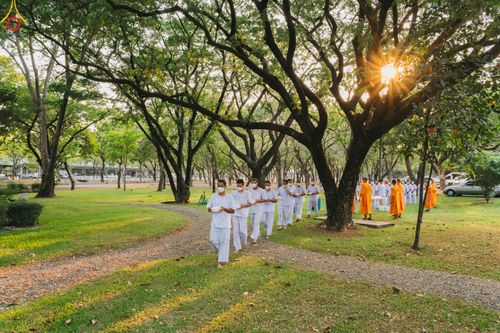 ภาพ No.80078:พิธีตัดปอยผมและปลงผมนาคธรรมทายาท โครงการอุปสมบทหมู่ธรรมทายาท พุทธศาสตร์สากลรุ่นที่ 7 (ภาคฤดูร้อน) วันอาทิตย์ที่ 9 เมษายน พ.ศ.2566