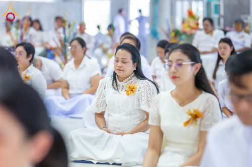 ภาพ No.315629:วันอาทิตย์ ที่ 22 มีนาคม พ.ศ. 2569 พิธีทอดผ้าป่าฉลองพระประธาน พิธีประดิษฐานพระบรมสารีริกธาตุในองค์พระประธาน พิธีจารึกชื่อบรรจุในแผ่นฌาน ณ ศูนย์ปฏิบัติธรรมสมุทรปราการ (บางบ่อ)