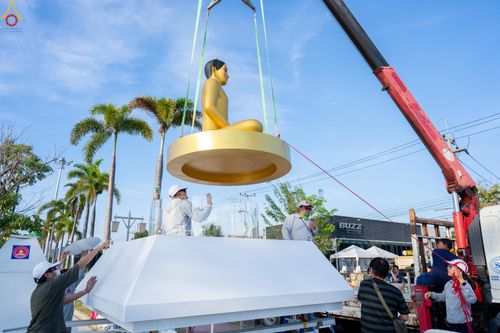 ภาพ No.282382:วันที่ 19 -20 ธันวาคม พ.ศ.2568 เบื้องหลังความสำเร็จ ของการจัดงานตักบาตร พระ 10,000 รูป Skywalk กาญจนบุรี