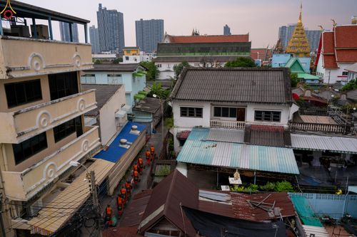 ภาพ No.300098:วันที่ 22 มกราคม พ.ศ.2569 พระธรรมยาตราปฏิบัติธรรม และถ่ายภาพหมู่ประวัติศาสตร์ ณ อาคารธรรมยาตรา กตัญญูบูชามหาปูชนียาจารย์  ตรงข้ามวัดปากน้ำภาษีเจริญ จ.กรุงเทพมหานคร ในโครงการธรรมยาตรา กตัญญูบูชา มหาปูชนียาจารย์ พระมงคลเทพมุนี(สด จนฺทสโร) พระผู้ปราบมาร อนุ