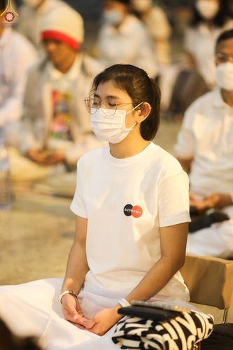 ภาพ No.68627:พิธีสวดมนต์ข้ามปี วันที่ 31 ธันวาคม พ.ศ. 2565 ณ มหารัตนวิหารคด วัดพระธรรมกาย จ.ปทุมธานี