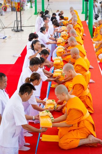 ภาพ No.137774:พิธีอุปสมบทสามเณรอุทิศชีวิต 11 รูป วันวิสาขบูชา พุธที่ 22 พฤษภาคม พ.ศ.2567 ณ อุโบสถ วัดพระธรรมกาย