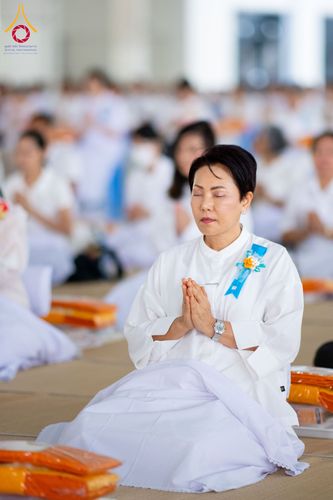 ภาพ No.326708:วันที่ 1 พฤษภาคม พ.ศ.2569 พิธีบุพเปตพลี ครั้งที่ 181 ร่วมอุทิศบุญแด่หมู่ญาติที่ล่วงลับไปแล้ว และสืบทอดอายุพระพุทธศาสนา ณ หอฉันคุณยายอาจารย์ฯ วัดพระธรรมกาย