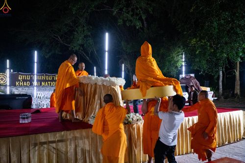 ภาพ No.283450:วันที่ 12 -13 ธันวาคม พ.ศ.2568 เบื้องหลังความสำเร็จ ของการจัดงานตักบาตร พระ 1,000 รูป เขาใหญ่