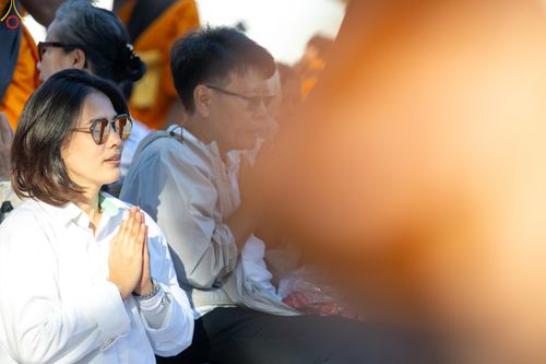 ภาพ No.290539:วันที่ 7 มกราคม พ.ศ. 2569 พิธีต้อนรับพระธรรมยาตรา ณ อนุสรณ์สถานลำดับที่ 2  สถานที่ตั้งมโนปณิธานบวชตลอดชีวิต อนุสรณ์สถานคลองบางนางแท่น (ภาพชุดที่ 2) อ.สามพราน จ.นครปฐม ในโครงการธรรมยาตรา กตัญญูบูชา มหาปูชนียาจารย์ พระมงคลเทพมุนี(สด จนฺทสโร) พระผู้ปราบมาร 