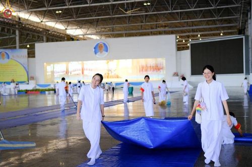 ภาพ No.186648:V.48 ผลงาน V-Peace ปลายปี 2567 ภาพโดย : ช่างภาพ V-Peace และ ช่างภาพศูนย์ภาพนิ่ง