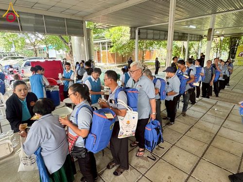 ภาพ No.259773:วันที่ 24 ตุลาคม พ.ศ. 2568 รพ.สต.คลองหนึ่ง อ.คลองหลวง สังกัด อบจ.ปทุมธานี จัดประชุมและมอบครุภัณฑ์ทางการแพทย์ เสริมพลัง อสม. ขับเคลื่อนสุขภาพชุมชนอย่างยั่งยืน ณ วัดพระธรรมกาย