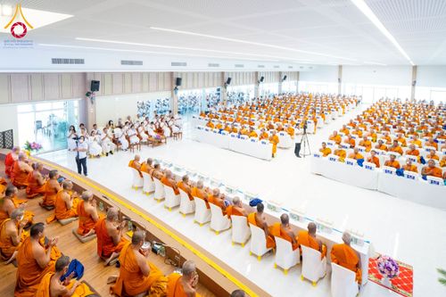 ภาพ No.225997:วันเสาร์ที่ 24 พฤษภาคม พ.ศ. 2568 พิธีถวายสังฆทาน 323 วัด ปีที่ 21 ครั้งที่ 177 พิธีมอบกองทุนหนุนแรงใจช่วยครูใต้ ปีที่ 18 ครั้งที่ 141 และพิธีทำบุญอุทิศส่วนกุศลให้ผู้วายชนม์ ณ ศูนย์ปฏิบัติธรรมภาคใต้ จ.สงขลา