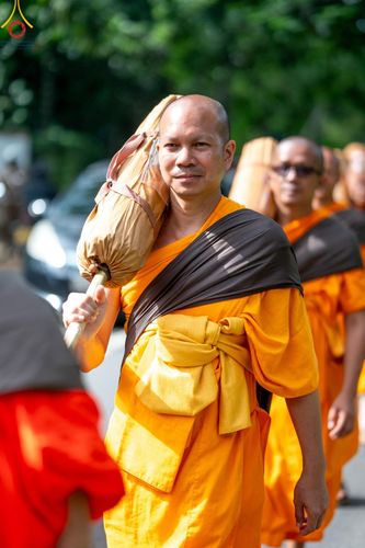 ภาพ No.140759:PhotoStory มหาศรัทธา ธรรมยาตราศรีลังกา EP.4 โครงการสยาม-ลังกา ธรรมยาตรา ฉลองเทศกาลวิสาขบูชาแห่งชาติ ศรีลังกา  บูชาธรรม 80 ปีหลวงพ่อธัมมชโย เส้นทางจาก เมืองดัมบูลลา ไปยัง เมืองมาตะเล  ตั้งแต่วันที่ 17-20 พฤษภาคม พ.ศ. 2567