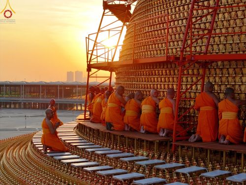 ภาพ No.194571:พิธีปฐมเริ่มสุวรรณรังสรรค์มหาธรรมกายเจดีย์ วันจันทร์ที่ 13 มกราคม พ.ศ. 2568 ณ มหาธรรมกายเจดีย์ วัดพระธรรมกาย จ.ปทุมธานี