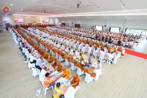 ภาพ No.149504:พิธีทักษิณานุปทานแด่บรรพชนตระกูลผ่องสวัสดิ์ และหมู่ญาติที่ล่วงลับไปแล้ว ประจำปี ครั้งที่ 19 วันพฤหัสบดีที่ 22 สิงหาคม พ.ศ. 2567 ณ พระมหาเจดีย์ทัตตชีโว ศูนย์อบรมเยาวชนกาญจนบุรี