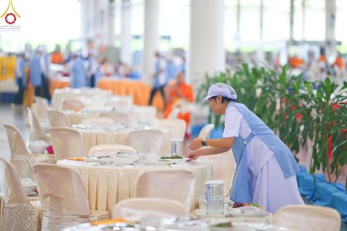 ภาพ No.148055:V.43 ภาพเตรียมงาน ปฎิบัติงาน ของเจ้าหน้าที่ อาสาสมัคร ทุกสถานะ เพื่อความสำเร็จ ในงานวันสมาธิโลก วันอาทิตย์ที่ 4 สิงหาคม พ.ศ.2567