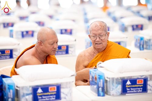 ภาพ No.156222:พิธีถวายสังฆทานแด่คณะสงฆ์ 323 วัด 4 จังหวัดชายแดนภาคใต้ ปีที่ 20 ครั้งที่ 173 พิธีมอบกองทุนหนุนแรงใจช่วยครูใต้ ปีที่ 17 ครั้งที่ 137 วันเสาร์ที่ 21 กันยายน พ.ศ.2567 ณ ศูนย์ปฏิบัติธรรมภาคใต้ อ.บางกล่ำ จ.สงขลา