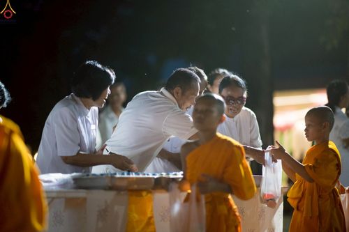 ภาพ No.250711:วันอังคารที่ 7 ตุลาคม พ.ศ. 2568 พิธีมหาปวารณาออกพรรษา ณ โบสถ์พระไตรปิฎก วัดพระธรรมกาย