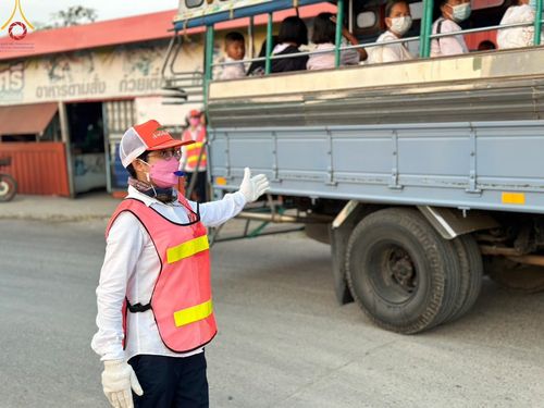 ภาพ No.110068:V.8 พลังทีม การเตรียมงาน เก็บงาน การรับบุญของเจ้าหน้าที่หน่วยงานต่างๆ เพื่อโครงการธรรมยาตรา กตัญญูบูชามหาปูชนียาจารย์ พระมงคลเทพมุนี (สด จนฺทสโร) พระผู้ปราบมาร อนุสรณ์สถาน 7 แห่ง ปีที่ 12 ระหว่างวันที่ 2 - 31 มกราคม พ.ศ.2567