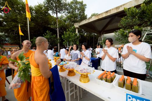 ภาพ No.233220:วันที่ 11 กรกฏาคม พ.ศ. 2568 พิธีอธิษฐานพรรษา ของคณะสงฆ์ ณ โบสถ์พระไตรปิฎก วัดพระธรรมกาย ต.คลองสาม อ.คลองหลวง จ.ปทุมธานี