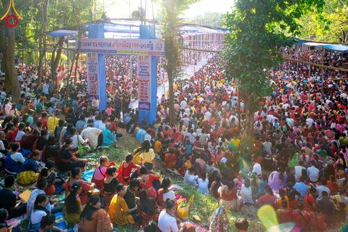 ภาพ No.98683:พิธีทอดกฐินสมทบวัดกัลยาณมิตรต่างประเทศ ณ วัดราชบัณนะวิหาร เมืองรังกามาติ ประเทศบังกลาเทศ วันศุกร์ที่ 24 พฤศจิกายน พ.ศ. 2566