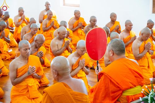 ภาพ No.63077:Photo Story  มหัศจรรย์วัดดงดินแดง Episode 2 โครงการบรรพชาอุปสมบทหมู่ ฟื้นฟูพระพุทธศาสนาทั่วไทย ณ วัดดงดินแดง อ.อมก๋อย จ.เชียงใหม่ วันที่ 3 เมษายน พ.ศ. 2567