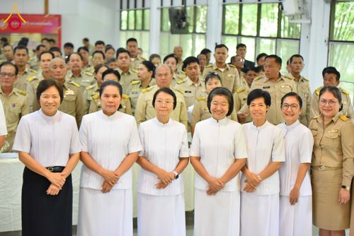 ภาพ No.344159:วันจันทร์ที่ 10 สิงหาคม พ.ศ. 2569  วัดพระธรรมกาย มูลนิธิธรรมกาย และคณะศิษย์ฯ ร่วมส่งแรงใจ “นักปกครองท้องที่ของประชาชน” เนื่องในวันกำนัน ผู้ใหญ่บ้าน 2569 พร้อมร่วมยินดีรางวัลแห่งความภาคภูมิใจของชาวอำเภอคลองหลวง