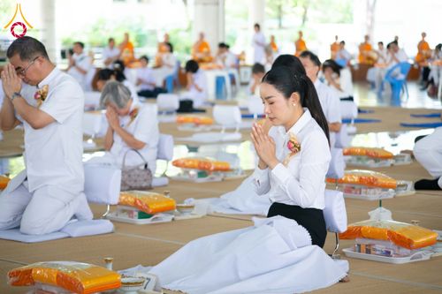 ภาพ No.315406:วันที่ 20 มีนาคม พ.ศ. 2569 พิธีเจริญพระพุทธมนต์ เนื่องในวาระอายุวัฒนมงคล 75 ปี พระเดชพระคุณพระภาวนาธรรมวิเทศ วิ. (ภูเบศ ฌานาภิญโญ) ผู้ช่วยเจ้าอาวาสวัดพระธรรมกาย และเจ้าอาวาสวัดพระธรรมกายเบเนลักซ์ ประเทศเบลเยียม  ณ หอฉันคุณยายอาจารย์ฯ วัดพระธรรมกาย