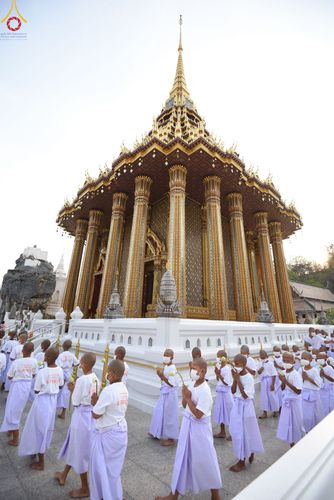 ภาพ No.79394:พิธีเวียนประทักษิณ ขอขมา มอบผ้าไตร โครงการบรรพชาสามเณรฟื้นฟูพระพุทธศาสนาทั่วไทย ณ วัดพระพุทธบาทราชวรมหาวิหาร อ.พระพุทธบาท จ.สระบุรี วันที่ 1 เมษายน พ.ศ. 2566