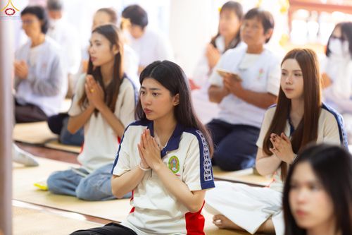 ภาพ No.291515:วันที่ 9 มกราคม พ.ศ. 2569  พิธีทอดผ้าป่าทำนุบำรุงศาสนสถาน  ณ วัดสรรเพรช อ.สามพราน จ.นครปฐม  ในโครงการธรรมยาตรา กตัญญูบูชา มหาปูชนียาจารย์  พระมงคลเทพมุนี(สด จนฺทสโร) พระผู้ปราบมาร  อนุสรณ์สถาน 7 แห่ง ปีที่ 14