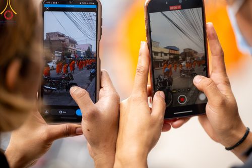 ภาพ No.317046:วันเสาร์ที่ 28 มีนาคม พ.ศ.2569 ธรรมยาตราจาริก ณ ซุ้มประตูลุมพินีเกต(Lumbini Gate) ประเทศเนปาล