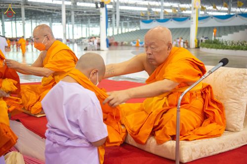 ภาพ No.79871:พิธีขอบรรพชา , พิธีคล้องอังสะ พิธีขอสรณคมน์และศีล , พิธีขอนิสสัย ในโครงการบรรพชาสามเณรฟื้นฟูพระพุทธศาสนาทั่วไทย วันเสาร์ที่ 8 เมษายน พ.ศ.2566