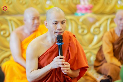 ภาพ No.344547:วันที่ 8-11 สิงหาคม พ.ศ.2569 “ประเพณีเข้าพรรษา เชื่อมพระพุทธศาสนาสองแผ่นดิน” ถวายเทียนพรรษา 9 วัด ณ นครโฮจิมินห์ สาธารณรัฐสังคมนิยมเวียดนาม
