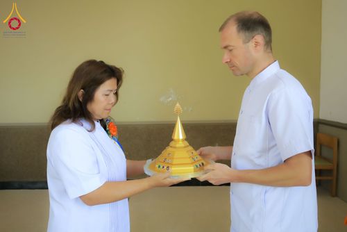 ภาพ No.328695:วันอาทิตย์ที่ 10 พฤษภาคม พ.ศ. 2569 พิธีสักการะพระบรมสารีริกธาตุ ณ วัดพระธรรมกายเบลเยียม